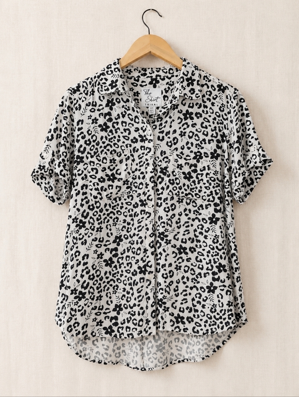 Tribal The Shirt Leopard Floral Button Front Roll Tab Blouse Safari Top M Comfy
